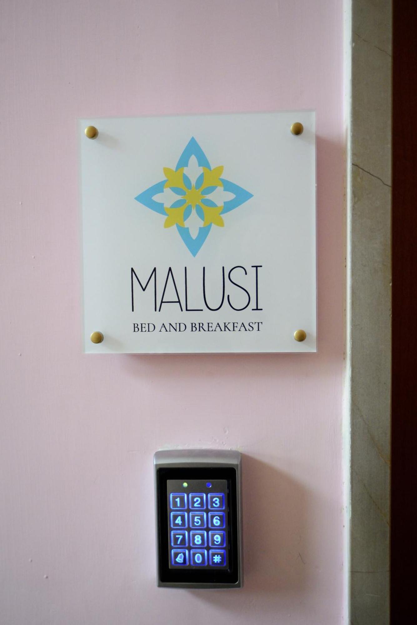 Malusi B&B Неаполь Экстерьер фото